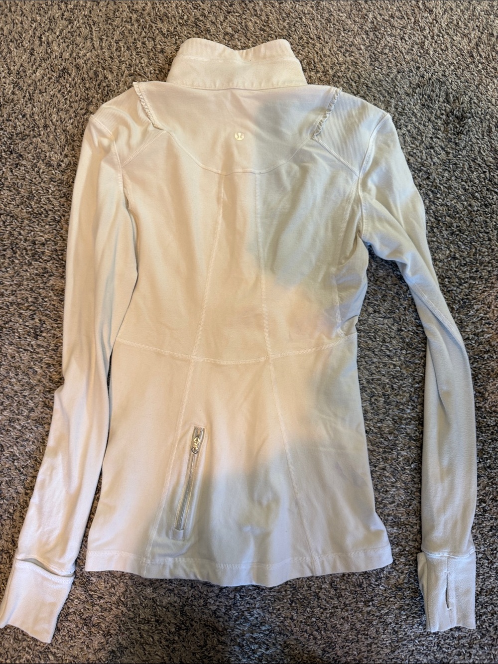 lululemon athletica Striped Purple Short Sleeve V-Neck Top - Picture 13 of 14